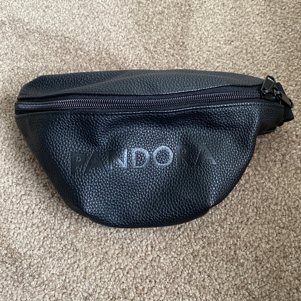 Pandora - Limited Edition Crossbody Bag Fanny Pack in Black